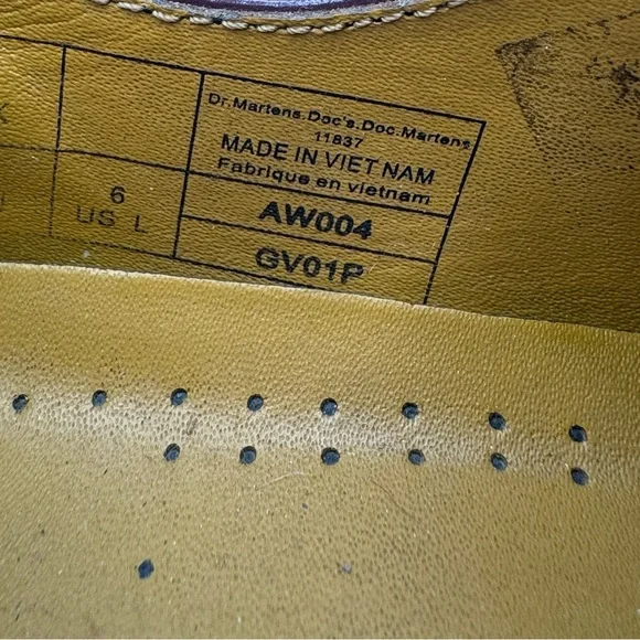 Dr. Martens Burgundy Leather Oxfords with Yellow Laces - Size 6 - Picture 10 of 11